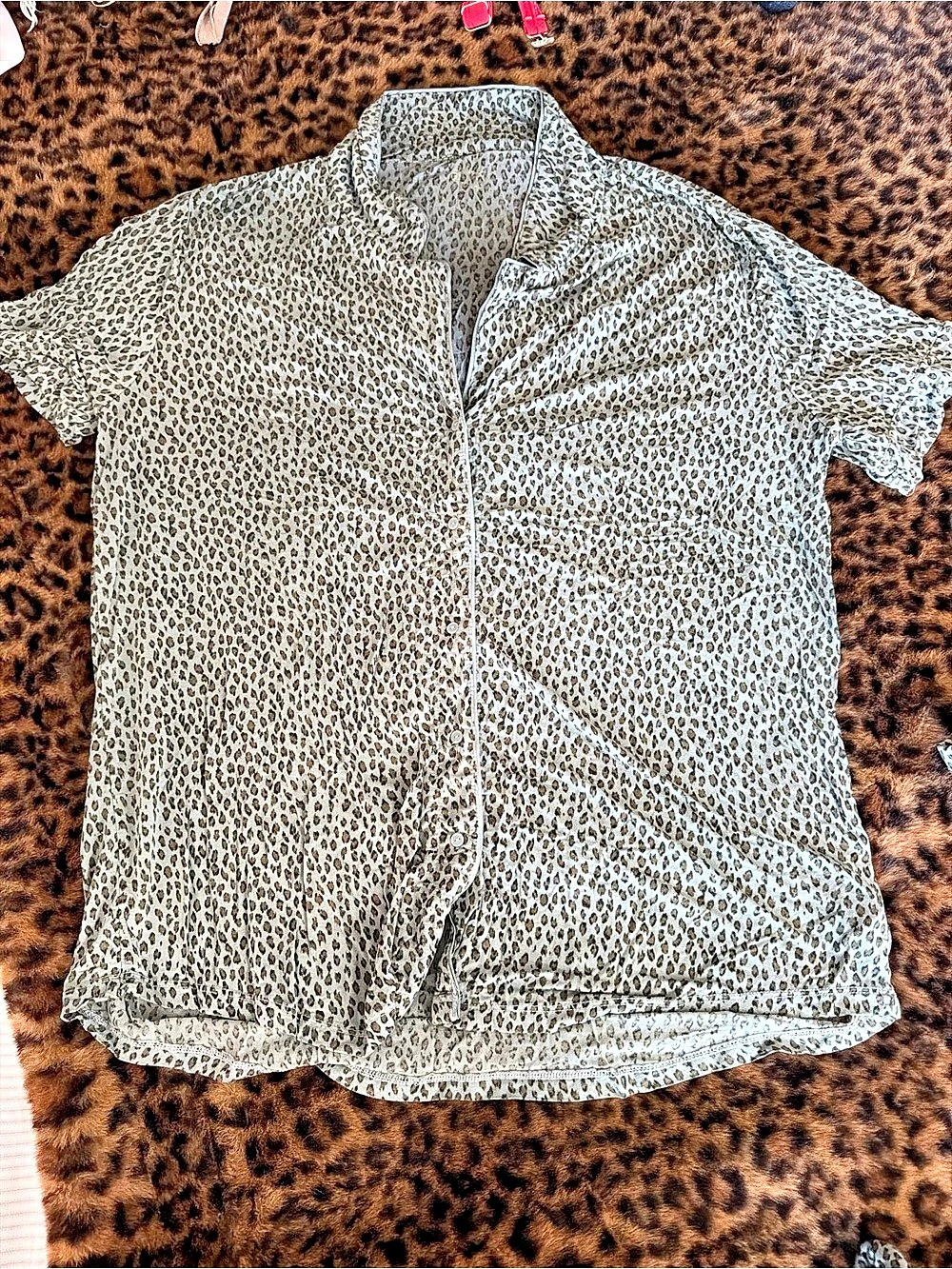 Leopard Pajama Set - Picture 3 of 7